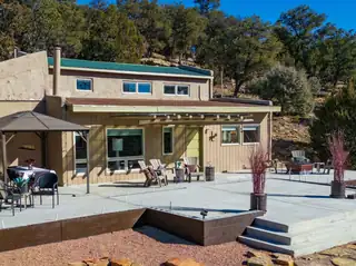 34 Canyon Road 
