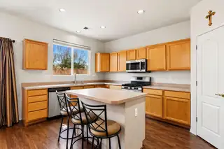 1021 Toscana Drive SE 