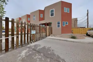 615 Menaul Boulevard NW UNIT J 