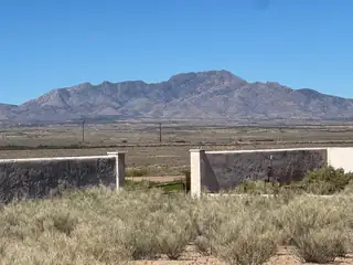 34 El Centro Drive 