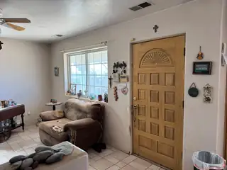 34 El Centro Drive 