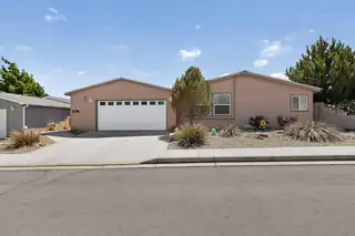 205 Sunrise Bluffs Drive 