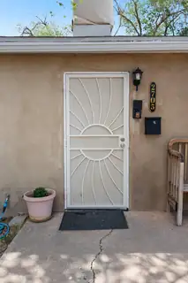 2705 Garcia Street NE 