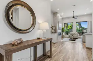 2700 Puerta Del Bosque Lane 