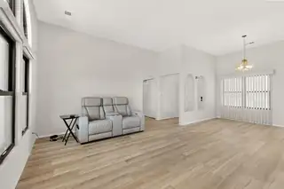 6200 Apache Plume Road NE 