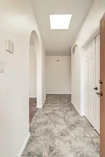 423 Serenity Court SE 