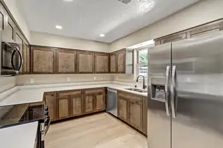 10408 Cielito Lindo NE 