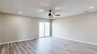 548 Star Villa Circle SE 