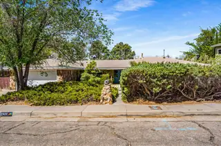 1909 Kriss Place NE, Albuquerque