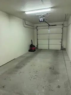 1000 Mineral Way UNIT 2 Garage