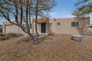 803 Gral Trevino Drive SE 