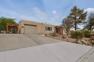 803 Gral Trevino Drive SE 