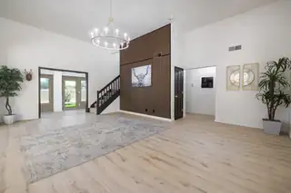 6425 Guadalupe Place NW 