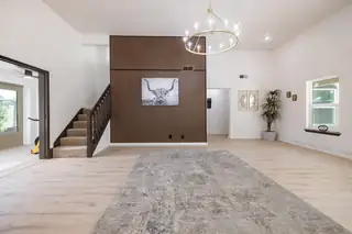 6425 Guadalupe Place NW 