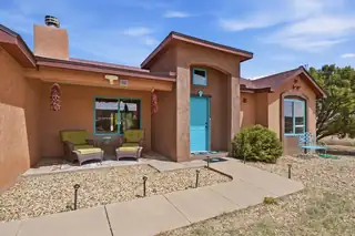 22 Venado Loop, Edgewood