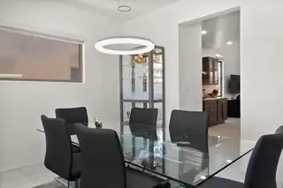 6028 NAUMAN Drive SE 