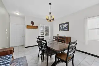 8505 Llano Vista Avenue SW 