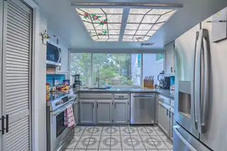 2 La Villita Tres Street NE 