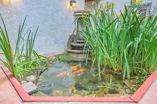 2 La Villita Tres Street NE 