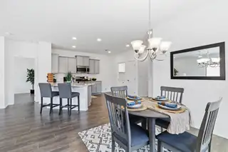 6200 N White Hawk Drive NE 