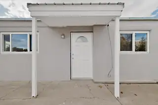 5105 Comanche Road NE 