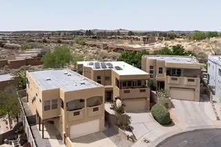 5004 Mirada Court NW 