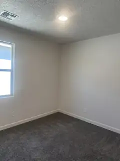 4120 Emerson Drive NE 