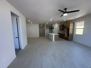 4124 Emerson Drive NE 