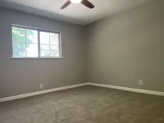 901 Zearing Place NW 