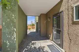 1619 Borrego Drive SE 