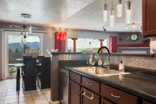 5056 Woodhaven Drive NE 