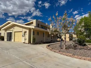 3507 Saint Andrews Drive SE 