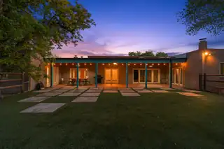 1017 Acequia Trail NW 