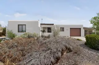 4709 El Hachero Court SE 