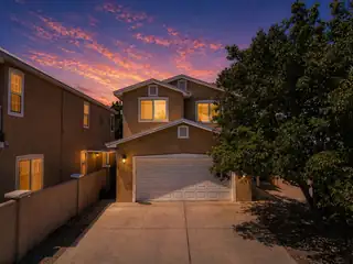 1535 Phoenix Avenue NW, Albuquerque 