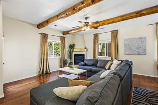 1535 Phoenix Avenue NW 