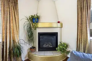 1535 Phoenix Avenue NW 