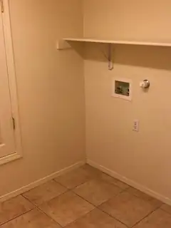 1918 Buena Vista Drive SE B 