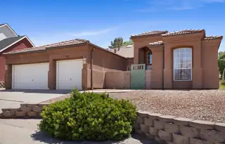 1300 Montara Drive NW, Los Lunas