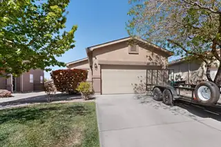 1305 Desert Paintbrush Loop NE 