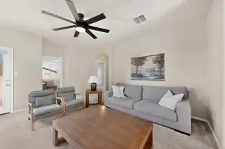 1305 Desert Paintbrush Loop NE 