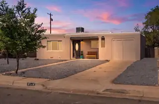 917 California Street SE, Albuquerque