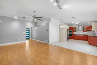 6117 Brahma Drive NW 