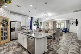 9515 Rock View Drive NW 