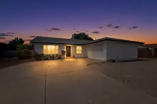 8132 Eddy Avenue NE, Albuquerque