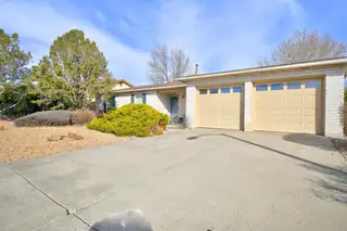5316 Van Christopher Drive NE, Albuquerque
