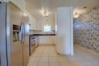 5316 Van Christopher Drive NE 