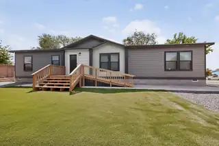 6632 San Luis Obispo Avenue NE 