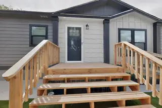 6632 San Luis Obispo Avenue NE 