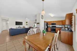 6215 Avenida Madrid NW 